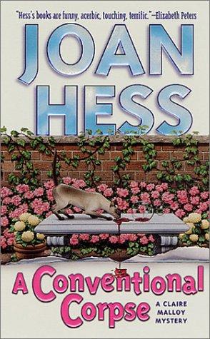 Joan Hess: A Conventional Corpse (Paperback, 2001, St. Martin's Paperbacks)