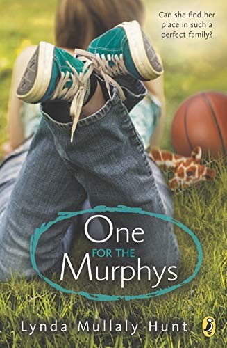 Lynda Mullaly Hunt: One for the Murphys (2013, Puffin Books)