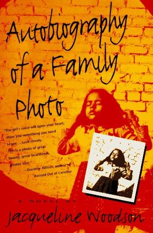 Jacqueline Woodson: Autobiography of a Family Photo (Plume)