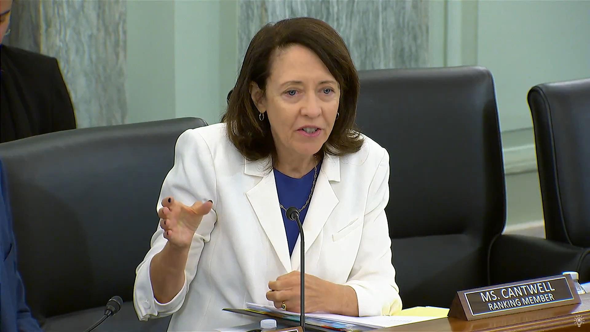 Sen. Maria Cantwell at Senate committee hearing about NASA Sen. Maria Cantwell at Senate committee hearing about NASA